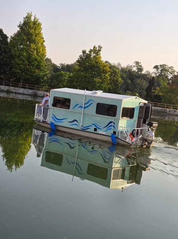 CamperBoats on the Salamonie Reservoir